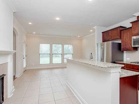 3rd image of 18244 River Landing Dr