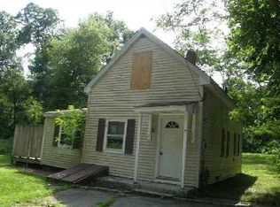 5 Milton St, Attleboro, MA 02703