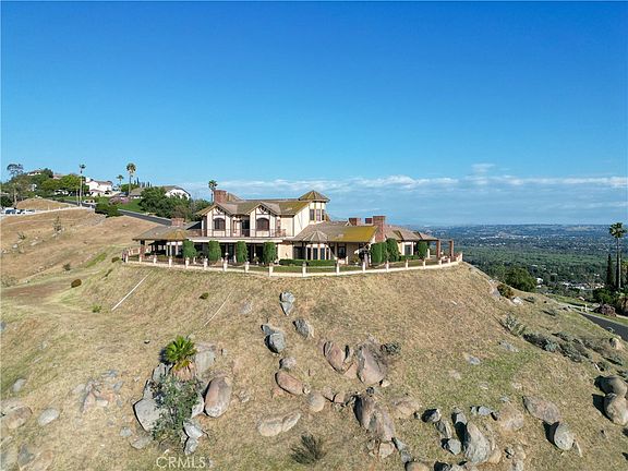 4th image of 7421 Live Oak Dr