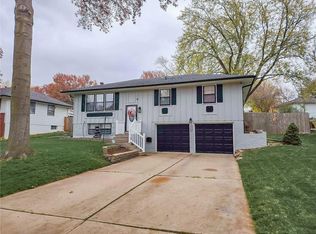 3825 S Haden Dr, Independence, MO 64055