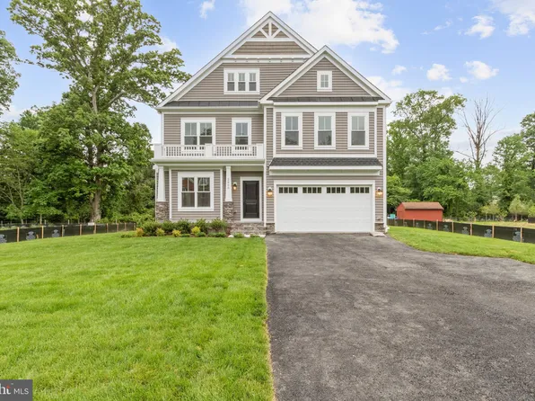 2800 Boswell Ave, Alexandria, VA 22306