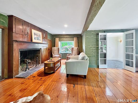 4th image of 1263 Westover Rd