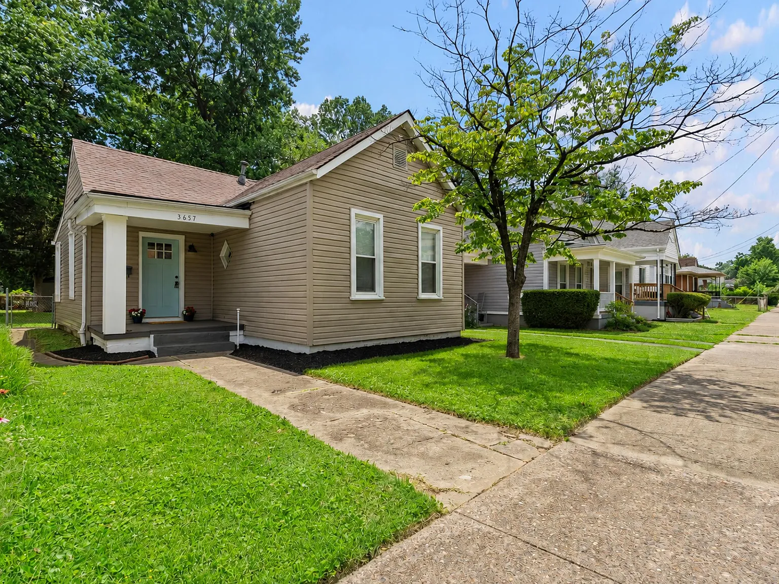 2 bed, 952 sqft, $1,550 — Photo 4