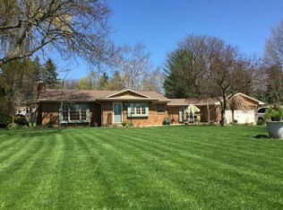 7916 W Abbott Ave, Greendale, WI 53129