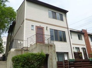 492 Country Club Ln, Pomona, NY 10970