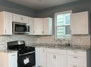 44 Humphrey Ave FLOOR 2, Bayonne, NJ 07002