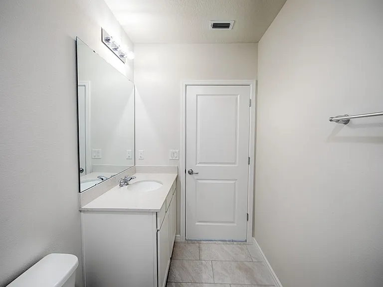 30138 Marquette Ave — Photo 10