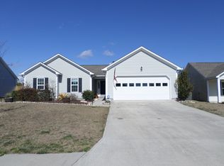 208 Red Carnation Dr, Holly Ridge, NC 28445