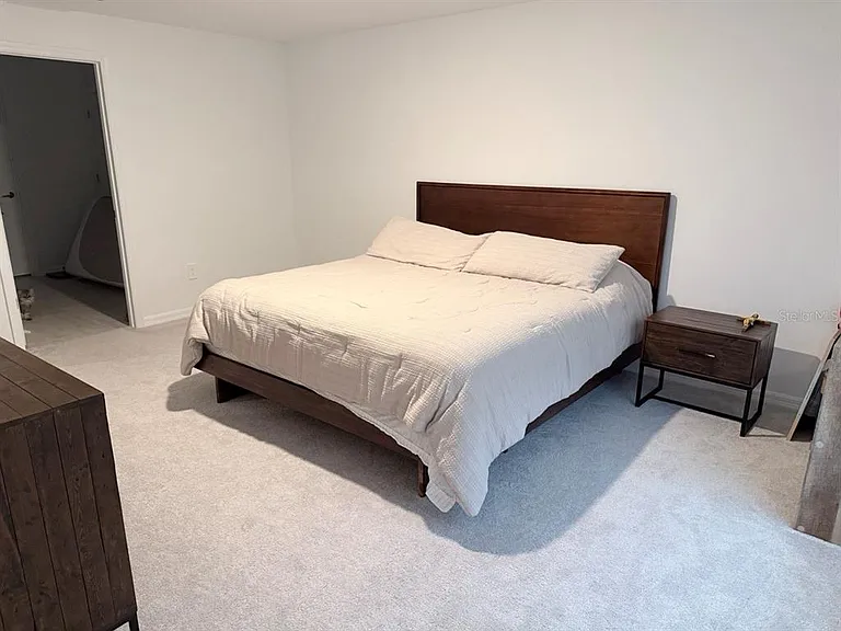 1629 Tropical Oasis Ave — Photo 52
