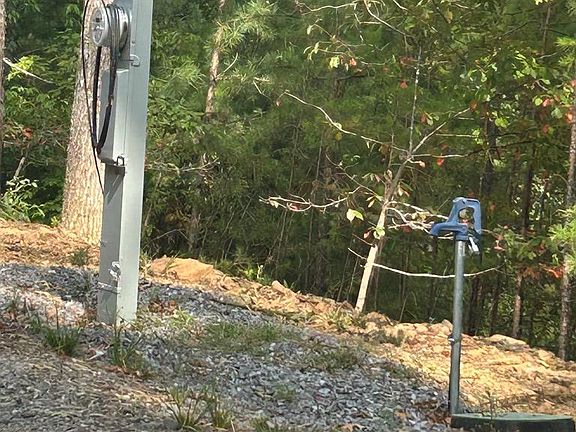 3rd image of 385 Martin Hills Dr