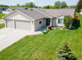 1210 13th Ave SW, Jamestown, ND 58401