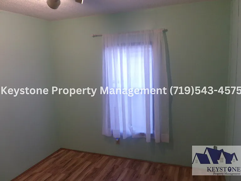 886 S Dante Dr — Photo 9