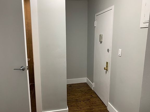 4th image of 411 E 118th St #5A