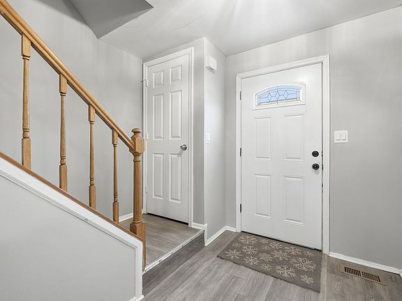 4th image of 12223 Allspice Ct