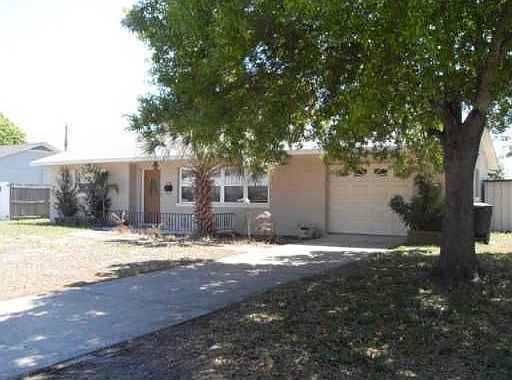 Home for Sale in St Petersburg, FL $149,900