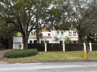 6825 Riviera Dr, Coral Gables, FL 33146