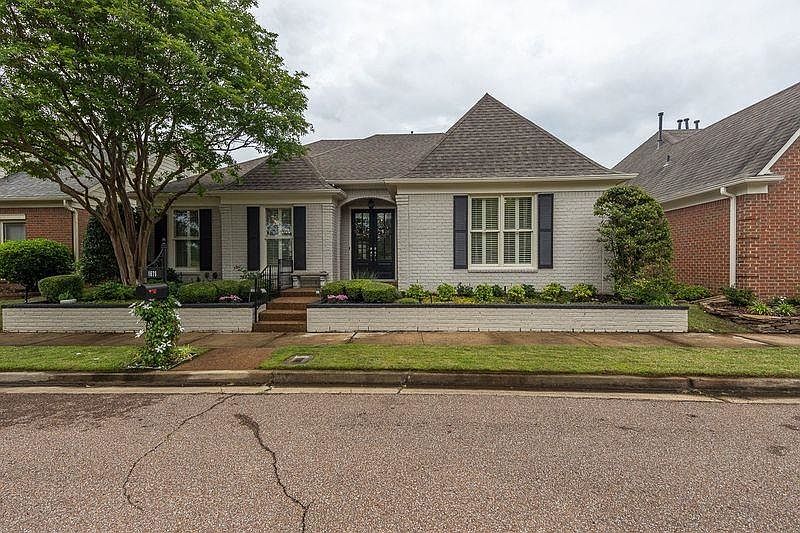 1st image of 1678 Willisshire Ln