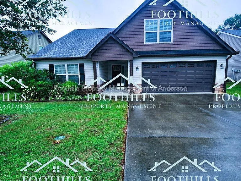 1027 Whirlaway Cir — Photo 22