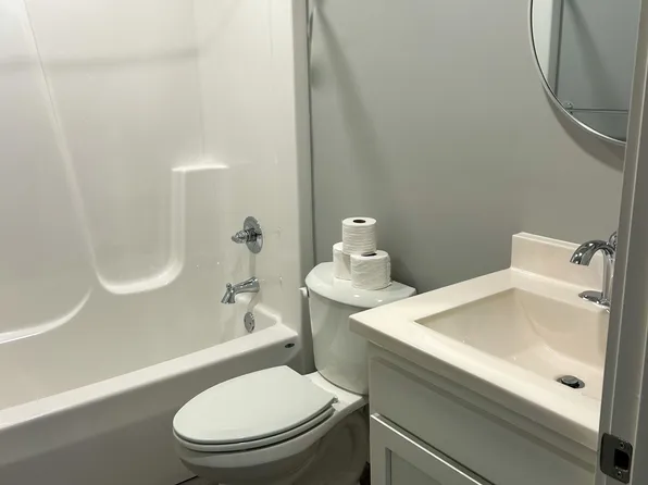 164 Greeley St APT A, West Salem, OH 44287