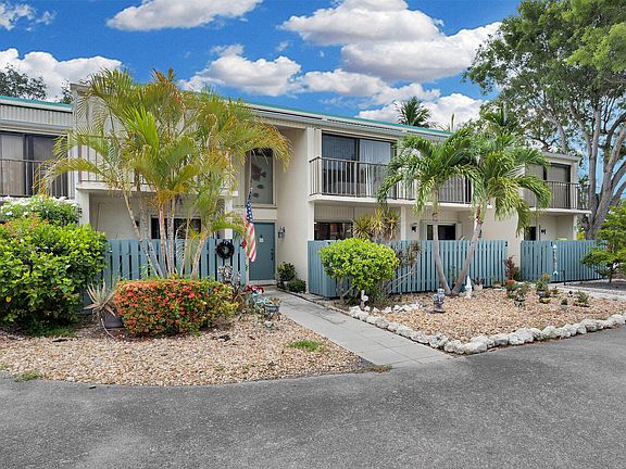 2nd image of 87200 Overseas Hwy APT D3