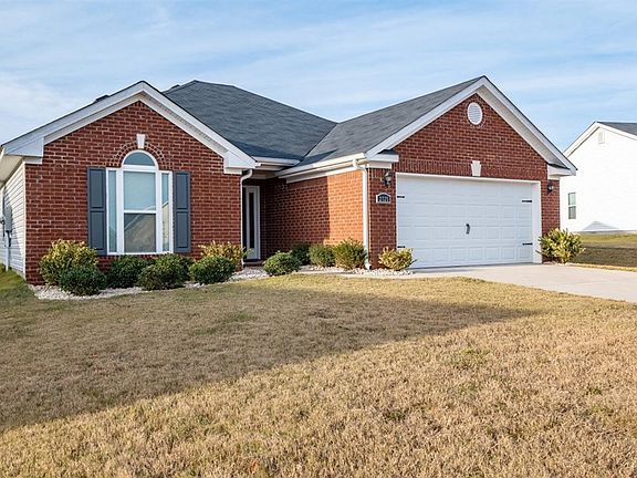 5th image of 2725 Ashton Dr