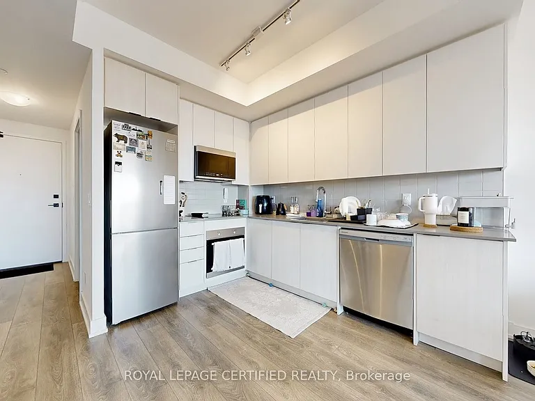 2485 Taunton Rd #826 — Photo 16