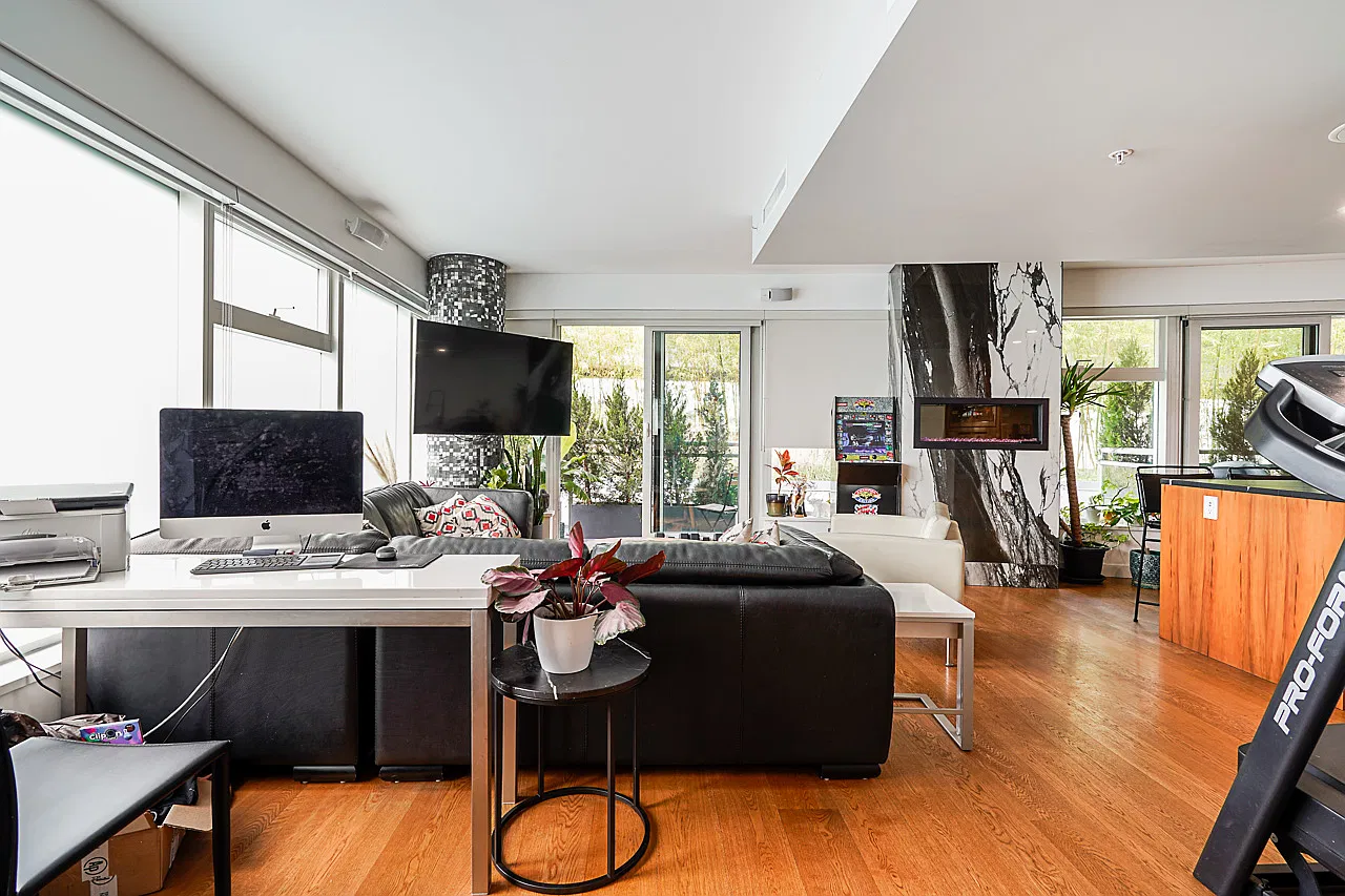 2 bed, 1500 sqft, $4,800 — Photo 1