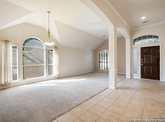 5th image of 2512 Woodbridge Way