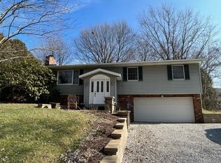 4241 Slaughter Rd, Uniontown, OH 44685