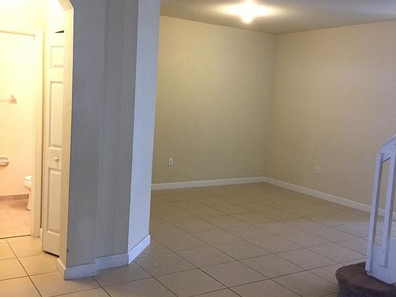 2nd image of 3373 W 90th St #Lvh