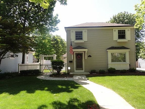 3rd image of 4639 N Morris Blvd