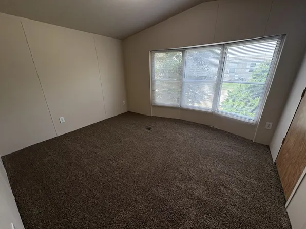 57750 Bedford Blvd #358, Washington, MI 48094