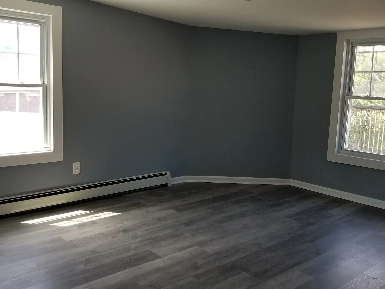 Beautiful 2-Bedroom, 1-Bath Apartment for Rent — Photo 4