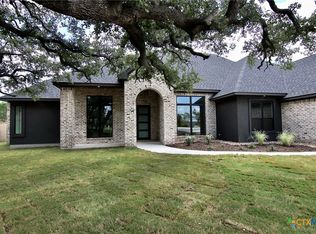 5727 Sparrow Ct, Temple, TX 76502