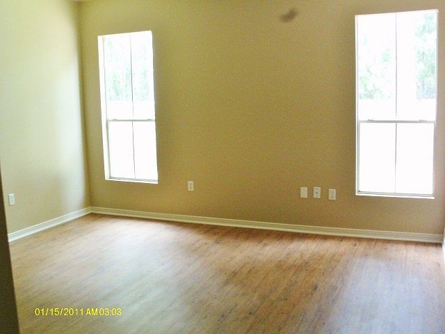2nd image of 1087 Eola St