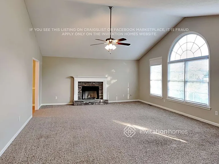 303 Pamela Pl — Photo 7
