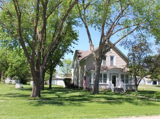 587 N Cedar St, Long Pine, NE 69217