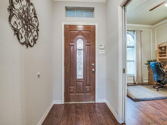 3rd image of 7944 Kendra Ln