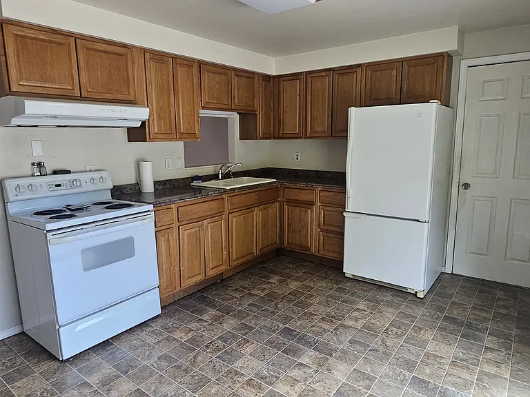 5702 37th Ct SE — Photo 3