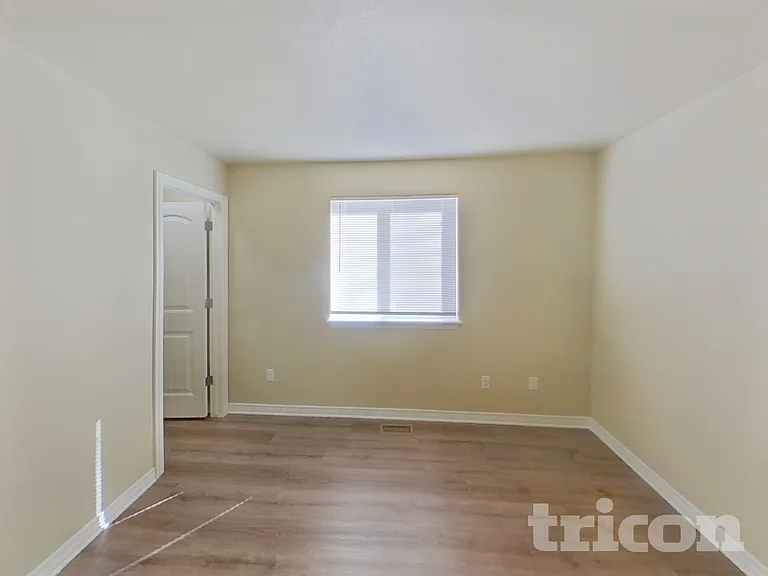 9899 Silver Stirrup Dr — Photo 11