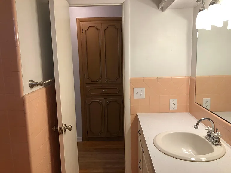 1308 Sycamore St — Photo 30