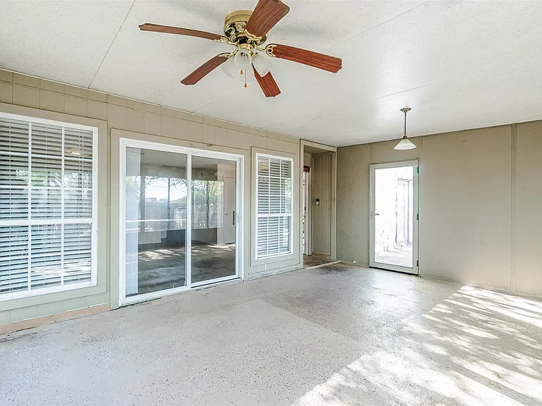 2106 Lamplight Village Cir #A — Photo 14