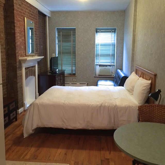 1st image of 351 E 60th St #111