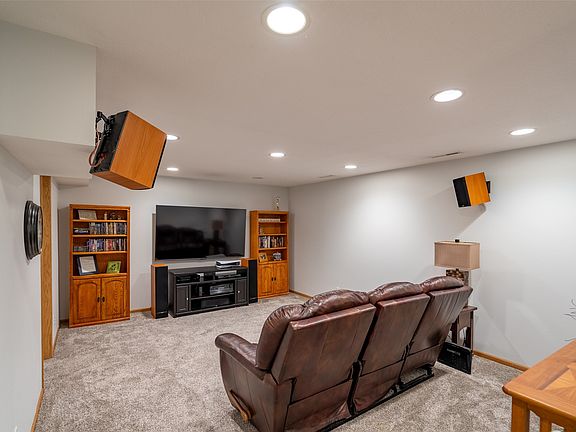 5th image of 9504 NW Newgate Dr