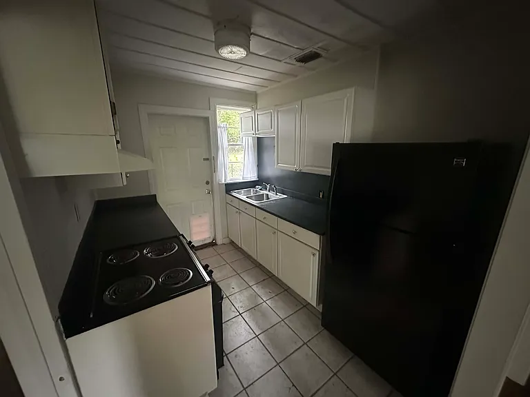 5209 Brentwood Ln — Photo 5