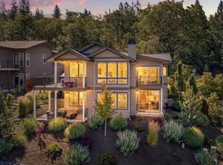 1300 Andrews Pl, Jacksonville, OR 97530