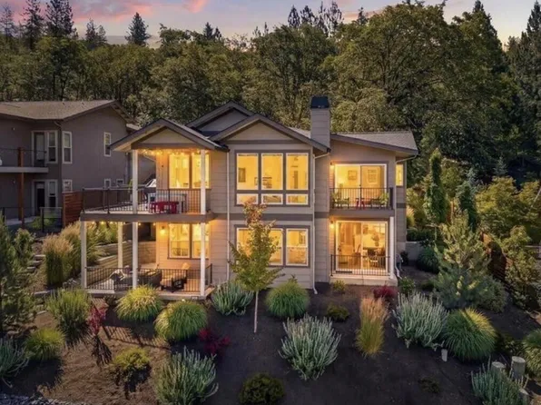 1300 Andrews Pl, Jacksonville, OR 97530