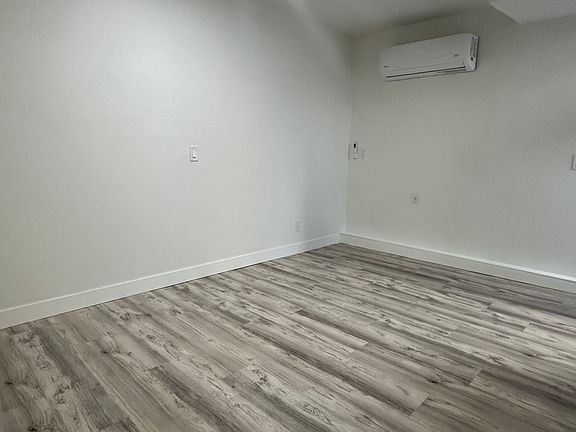 2nd image of 20 Dawn Rose Way #20C