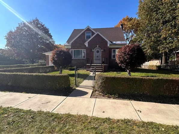 1515 Avenue A, Watervliet, NY 12189
