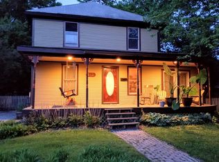 812 N Washington Ave, Batavia, IL 60510